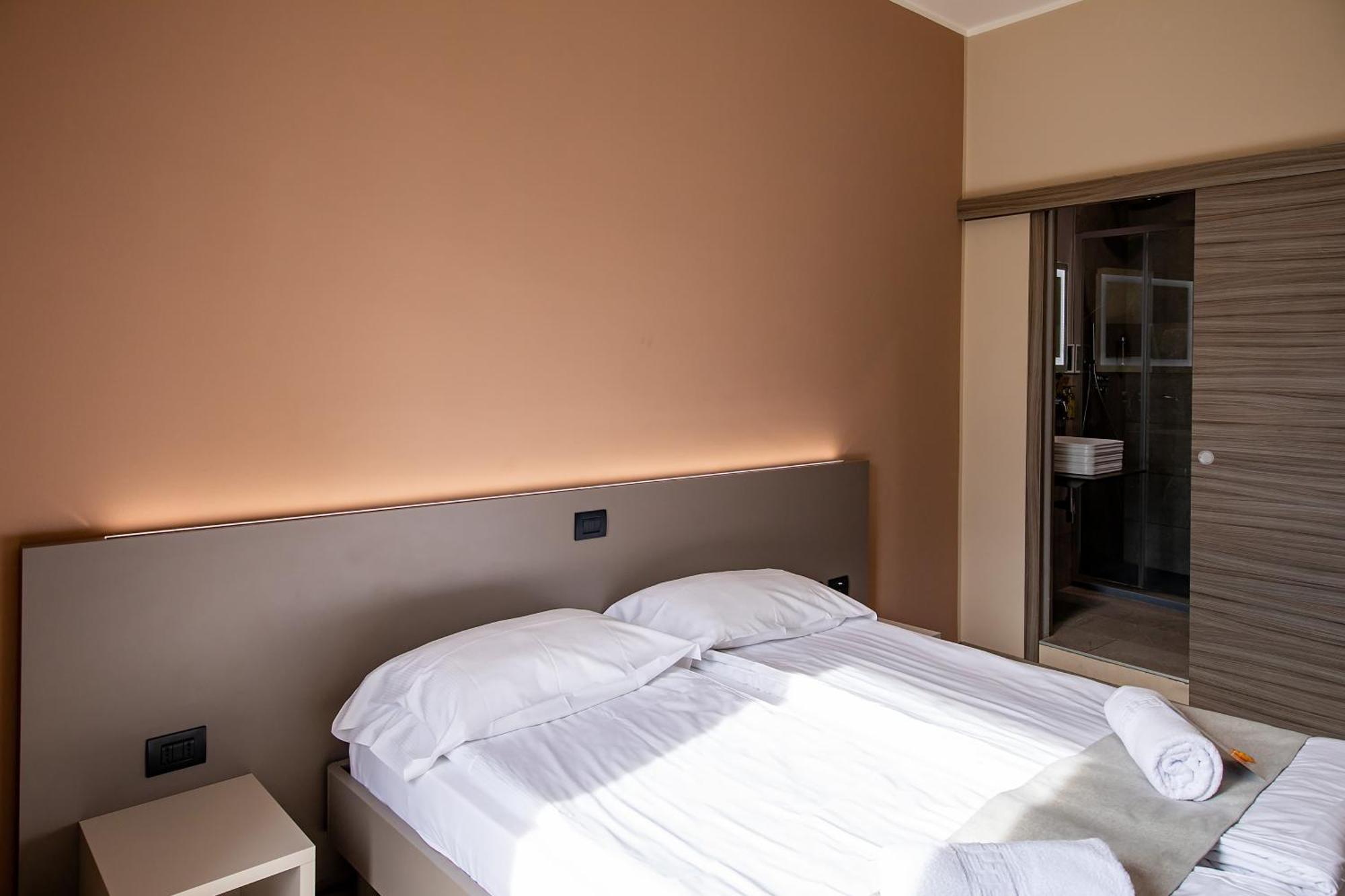 Hotel Novara Verbania Dış mekan fotoğraf